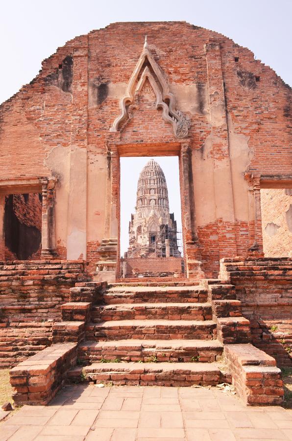 Banchan Hostel Ayutthaya Eksteriør billede