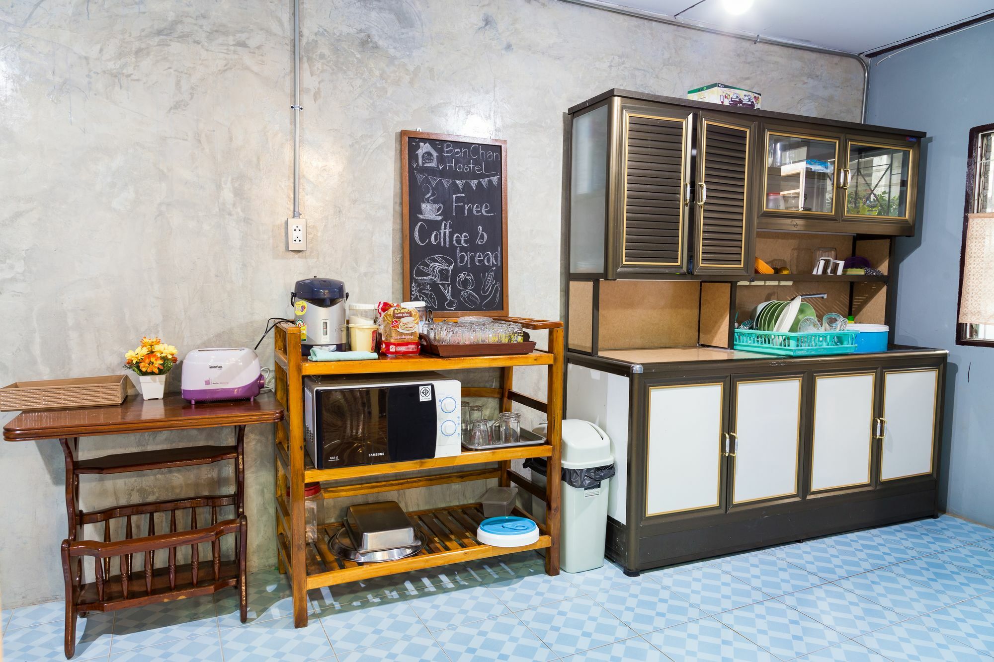 Banchan Hostel Ayutthaya Eksteriør billede